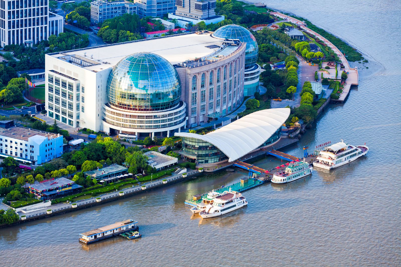 Shanghai Boat Tour