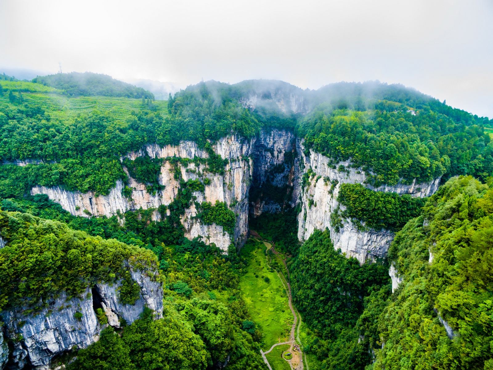 Chongqing Wulong Tiansheng Sanqiao